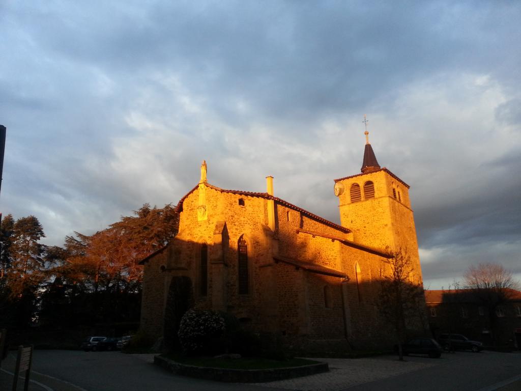 La Ferriere Bed and Breakfast Saint-Médard-en-Forez Exteriör bild